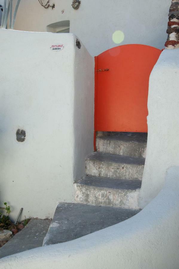 Mesana Stone Houses Hotel Emporio  Exterior photo